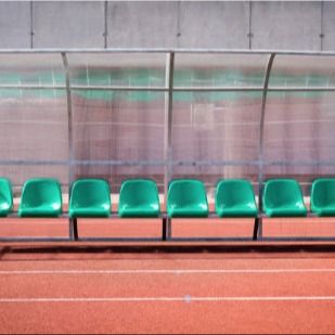 Guter Preis 15 Sitzdauerhafte Stadions-Sitzplätze im Freien mit galvanisiertem Stahlrohr-Material online