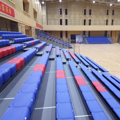 Guter Preis Farbe fertigte einziehbare Bleacher-Sitzplätze für örtlich festgelegte Haupttribüne besonders an online