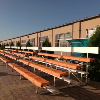 Guter Preis Aluminiumspielplatz-Metallzuschauertribünen im Freien 4 Reihen mit Sitzen online