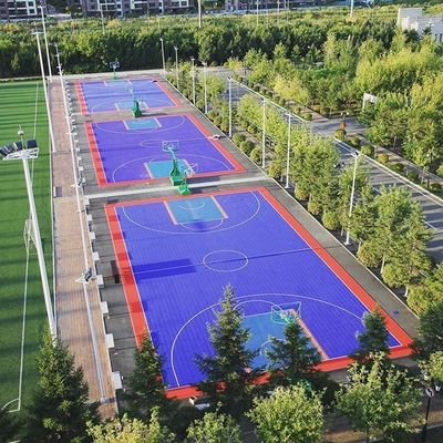 Guter Preis Ineinander greifenbasketball-Bodenfliesen im Freien für Sport-Gericht online