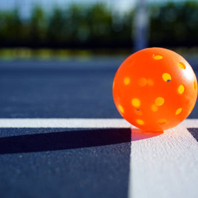 45 Pfund Fade Resistant Pickleball Court Mat für langlebiges Outdoor-Spiel