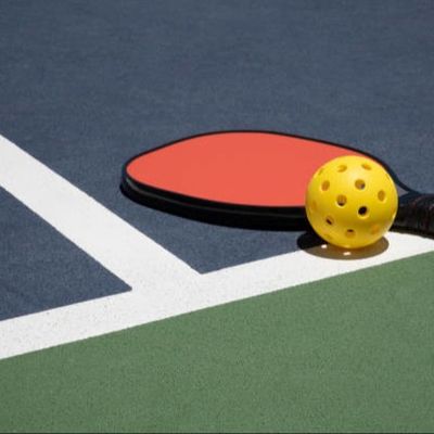 Guter Preis Glatte Oberfläche 45 Pfund Rot Pickleball Court Mat mit UV-Schutz online
