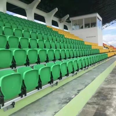 Guter Preis UV-beständige HDPE/PP-Stadionssitze in lebendigen Farben für Veranstaltungen im Innen- und Außenbereich online