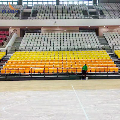 Guter Preis Vielseitig einziehbare Bleacher-Sitze - gerade oder geschwungene Form online
