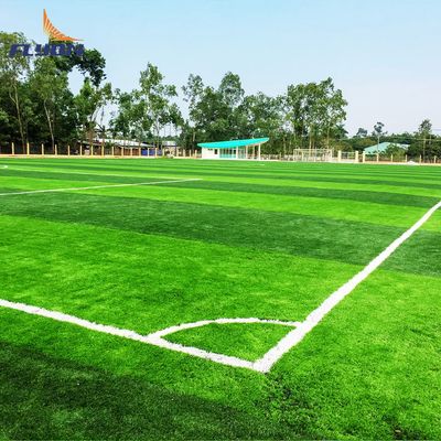 Guter Preis Hohe Dichte 40-60 mm Grünes PE PP künstliches synthetisches Gras für Fußball Fußballstadien online