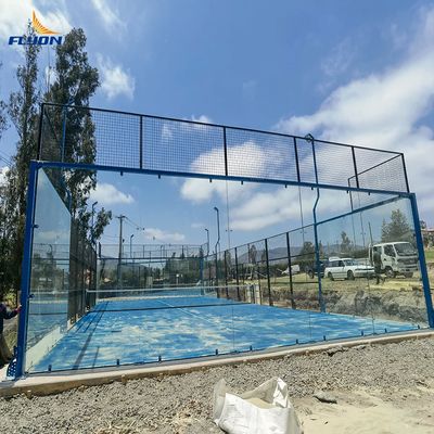 Guter Preis Turnierqualität Synthetischer Padel Tennisplatz Einfache Installation Glatte grüne Oberfläche online
