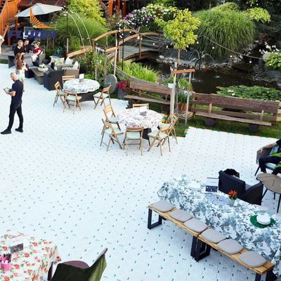 Guter Preis Hohe UV-Widerstandsfähigkeit Portable Event Flooring Low Maintenance Anpassbar online